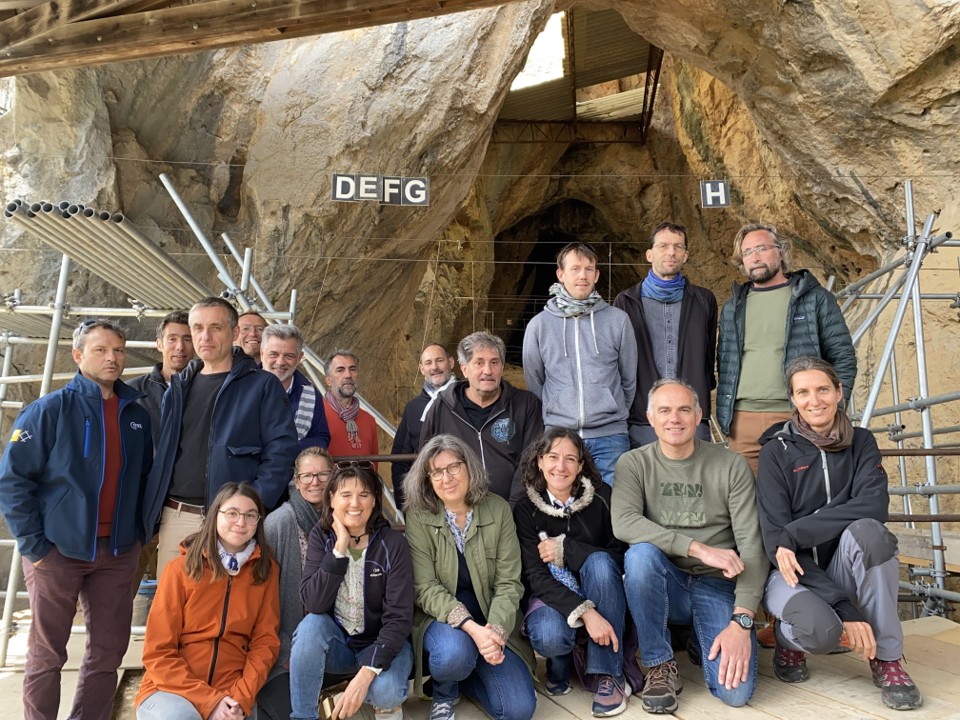 Visite de la Caune de l'Arago à Tautavel pour les participants aux "Ateliers Itinérants FREE" à Tautavel le 21 mai 2023